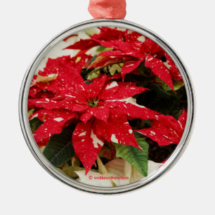 Festival Rotes Weißes Blumengestein Ornament Aus Metall