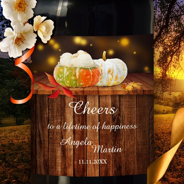 Festivals Pumpkins Hochzeit im Herbst Weinetikett (Festive colorful wine label featuring pumpkins and autumn leaves on rustic wood with sparkling light)