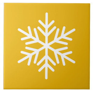 Festivalweißer nordischer Schneeflocken auf gelbem Fliese