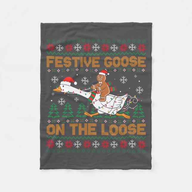 Festive Goose On The Loose Funny Gingerbread Ugly  Fleecedecke (Vorderseite)