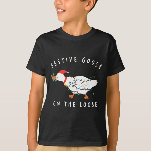 Festive Goose On The Loose Funny Silly Goose Retro T-Shirt (Vorderseite)