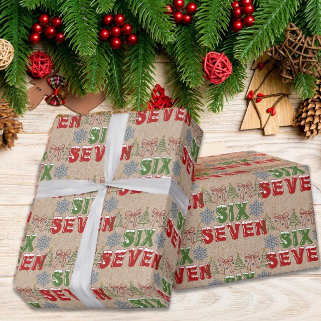 Festive Meme "Six Seven" 6,7 Xmas Trees Kraft  Geschenkpapier (Von Creator hochgeladen)