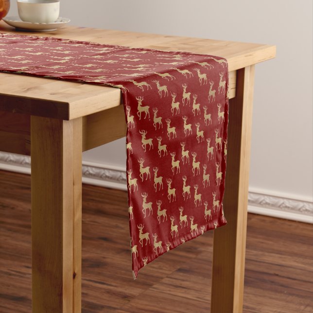 Festive Red and Gold Reindeer Table Runner Großer Tischläufer (Beispiel)