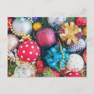 Festliche bunte Weihnachtsdekorationen, Ornamente Feiertagspostkarte