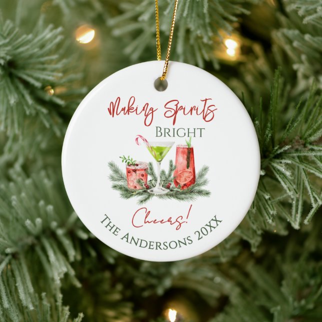 Festliche Getränke, die den Weihnachtsgeist erhell Keramik Ornament (Baum)