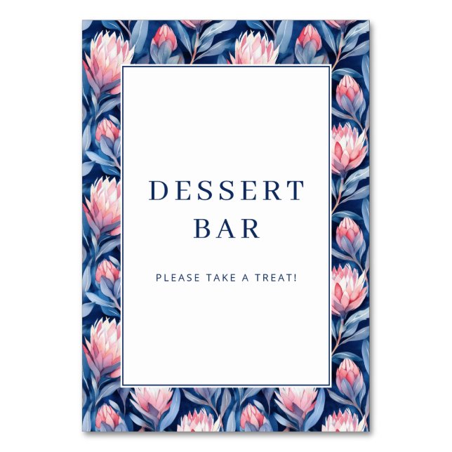 Festliche marinefarbene Protea-Blumenborder Tischnummer (Vorderseite)