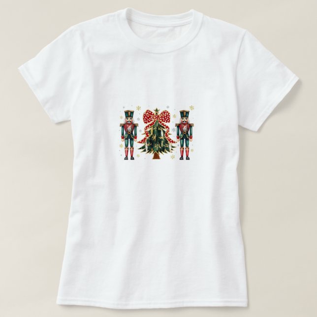 Festliche Nutcracker und Weihnachtsbaumdesign T-Shirt (Design vorne)