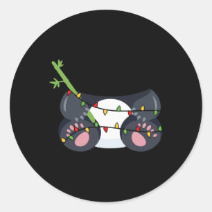 Festliche Panda mit Weihnachtsbeleuchtung Kostüm Runder Aufkleber