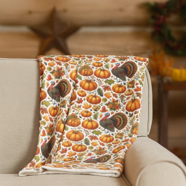 Festliche Türkei und Kürbiskugel Herbstdekor Fleecedecke (cozy fleece blanket with pumpkins and turkey print on white )