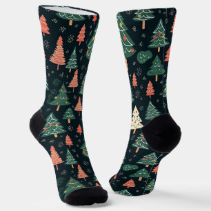 Festliches Grün und Korallen-Weihnachtsbaum-Muster Socken