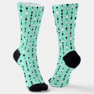 Festliches Muster mit Schnurperlen und Schmuckster Socken