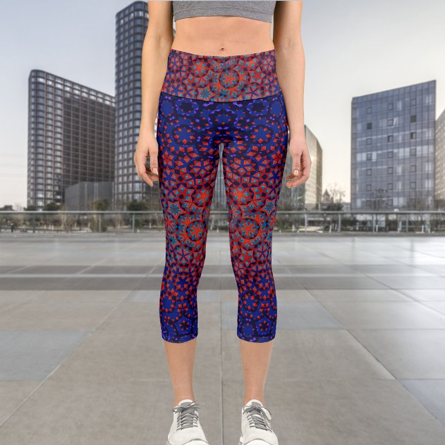 Fett blaues und rotes Muster Hochwaisted Capris (Von Creator hochgeladen)