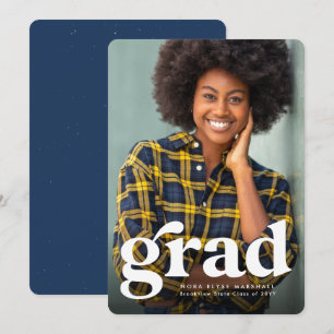 Fett gedrucktes vertikales Foto zur Graduierung Ankündigung