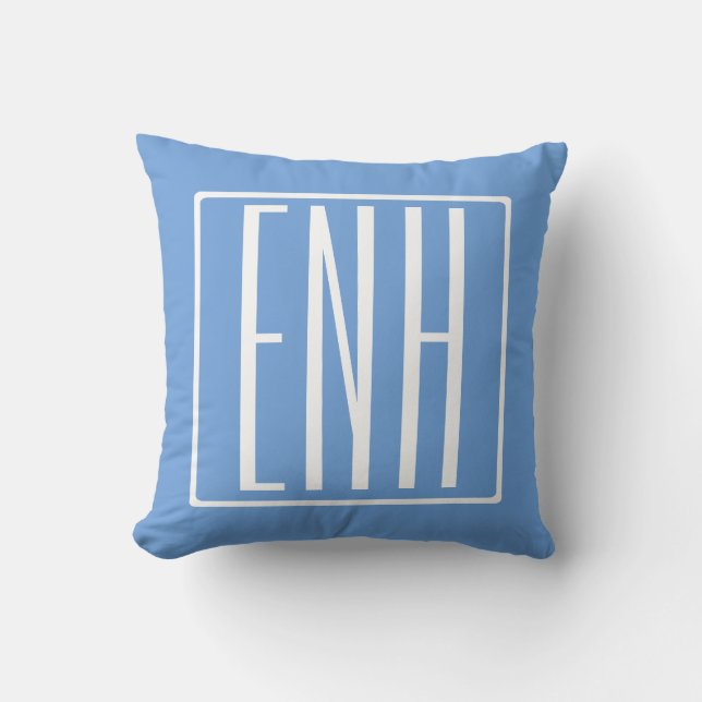 Fett Modern 3 Initialen Monogramm | Soft Blue Kissen (Vorderseite)