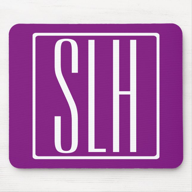 Fett Modern 3 Initialen Monogramm | Weiß und Lila Mousepad (Vorne)