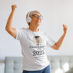 Fett Text Foto Proud Nana von 2025 Graduate T-Shirt