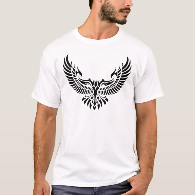 Fett Tribal Eagle Design - Symbol des Powers T-Shirt (Vorderseite)