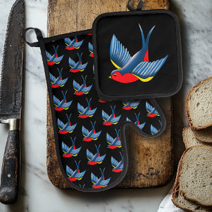 Fette Blaue Traditionelle Schwalben-Tätowierung im Ofenhandschuh & Topflappen-Set