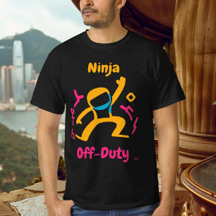 Fette Grafik eines Ninja im Dienst in Pop-Art Neon T-Shirt