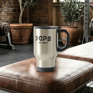 Fette Pops EST Jahr Opa Spitzname Varsity Stil Reisebecher