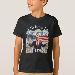 Fetter Hart Retro Politisches Motto Amerika First T-Shirt