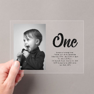 Fettgedruckte Typografie Erstes Geburtstagsfoto Acryleinladungen