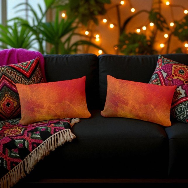 Feuer - Abstrakte Herbstkunst in Orange, Gelb, Rot Lendenkissen (Von Creator hochgeladen)