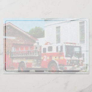 Feuer-Motor vor Feuerwache Briefpapier