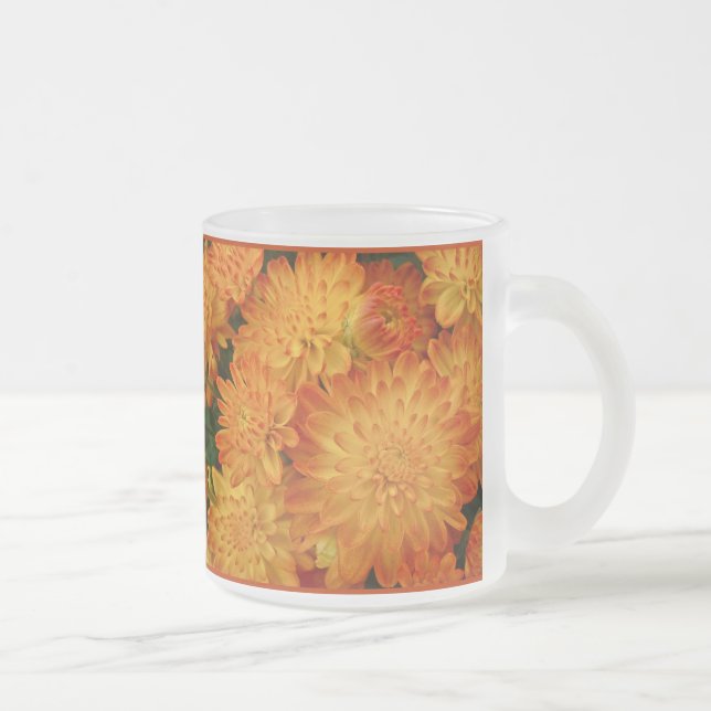Feuer Orange Chrysanthemas Mattglastasse (Rechts)