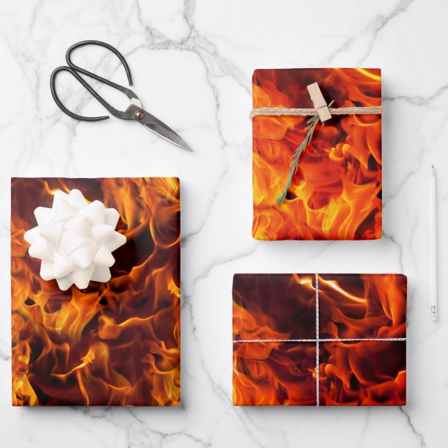 Feuer- und Flammenmuster Geschenkpapier Set (Vorderseite)