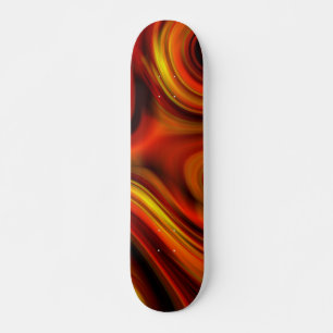 Feuerorange- und Gelbmuster Skateboard