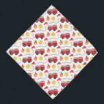 Feuerwehrfahrzeug Halstuch<br><div class="desc">Dieses Feuerwehrbandana ist perfekt für Ihren vierbeinigen Freund. Das Design besteht aus einem roten Kamin-LKW mit einem Dalmatier im Fahrersitz.</div>