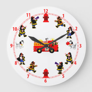Feuerwehrfahrzeuge mit beschäftigten Feuerwehrleut Große Wanduhr