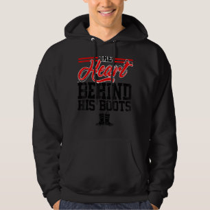 Feuerwehrfrau Ehefrau Freund das Herz hinter seine Hoodie