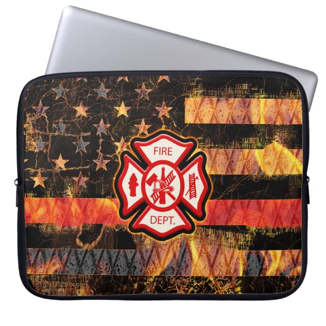Feuerwehrkreuz und Flammen Laptopschutzhülle (Vorderseite)