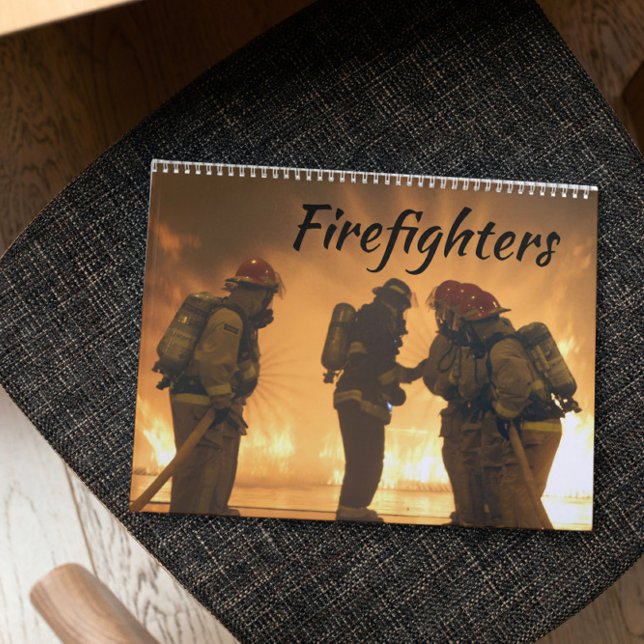 Feuerwehrleute und Flammen Kalender (Von Creator hochgeladen)