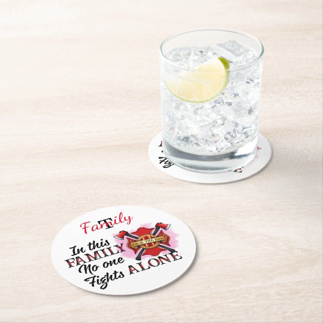 Feuerwehrleute vereinen sich im Geiste Runder Pappuntersetzer (Vor Ort)