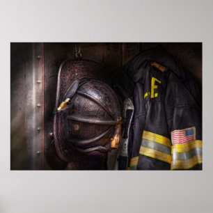 Feuerwehrmann - Abgetragen und gebraucht Poster