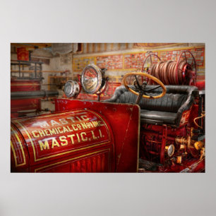 Feuerwehrmann - Mastic chemische Verbindung Poster
