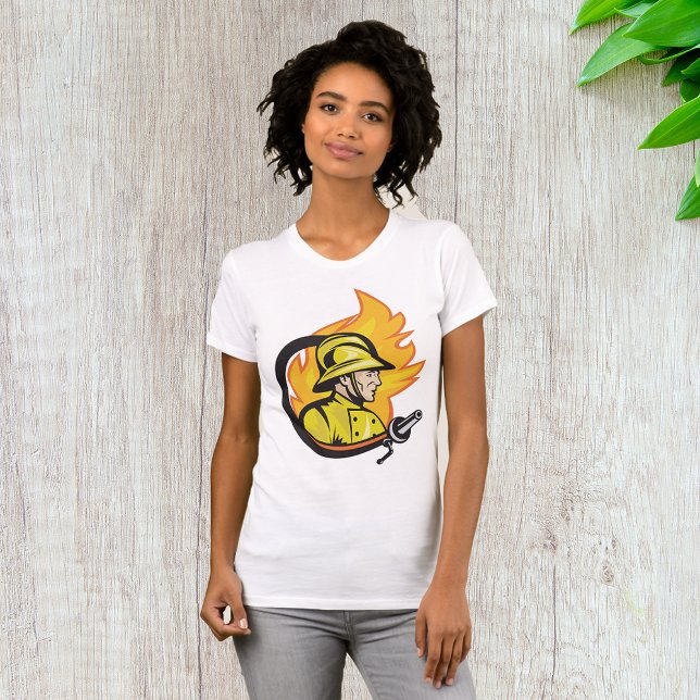Feuerwehrmann mit einem T - Shirt für Damen (Von Creator hochgeladen)