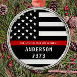 Feuerwehrmann Personalisiert Fireman Thin Red Line Ornament Aus Metall<br><div class="desc">Personalisiertes Thin Red Line Ornament - Amerikanische Flagge in Firefighter Flag Farben, modernes schwarz rotes Design. Personalisieren Sie Ihre Daten mit dem Namen des Feuerwehrmanns oder der Feuerwehr. Dieses personalisierte Feuerwehrschmuck eignet sich hervorragend für Feuerwehr, Feuerwehr oder als Denkmalpflege und Feuerwehr Weihnachtsgeschenke oder kleine Geschenke. Bestellen Sie diese Feuerwehrschmuck Großhandel...</div>