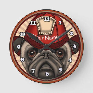 Feuerwehrmann-Pug Runde Wanduhr