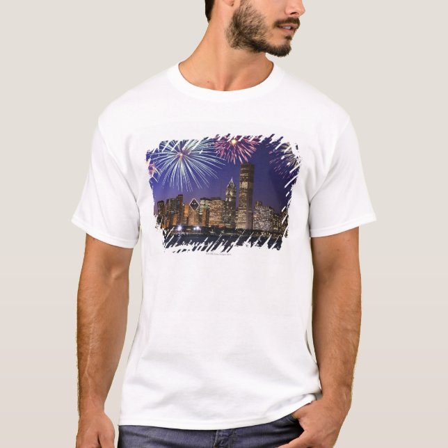 Feuerwerke über Chicago-Skylinen T-Shirt (Vorderseite)