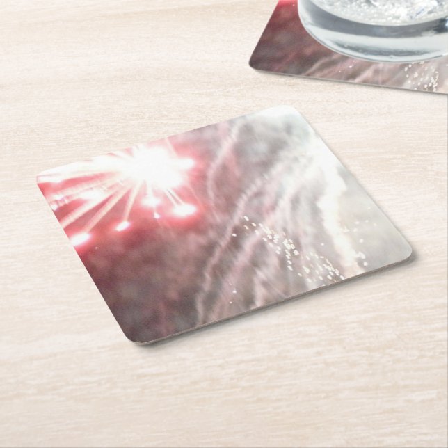 Feuerwerkskörper 14 Untersetzer auf Papier (angewinkelt)