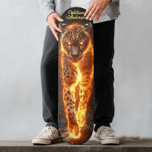 Feurig glühender Gepard Skateboard