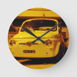 Fiat 500 Abarth. Runde Wanduhr