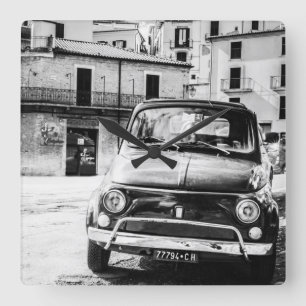 Fiat 500, cinquecento in Italien, klassisches Auto Quadratische Wanduhr