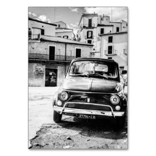 Fiat 500, cinquecento in Italien, klassisches Auto Tischnummer