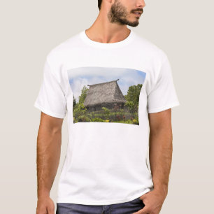 Fidschi, Viti Levu Insel. Polynesisches Kulturzent T-Shirt