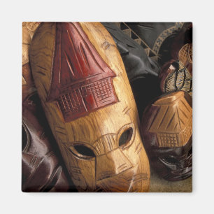 Fidschi, Viti Levu Masken auf einem Stadtmarkt. Magnet